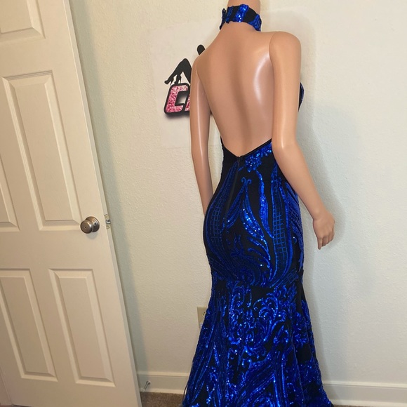 Luxury Prom Dress - Picture 2 of 3